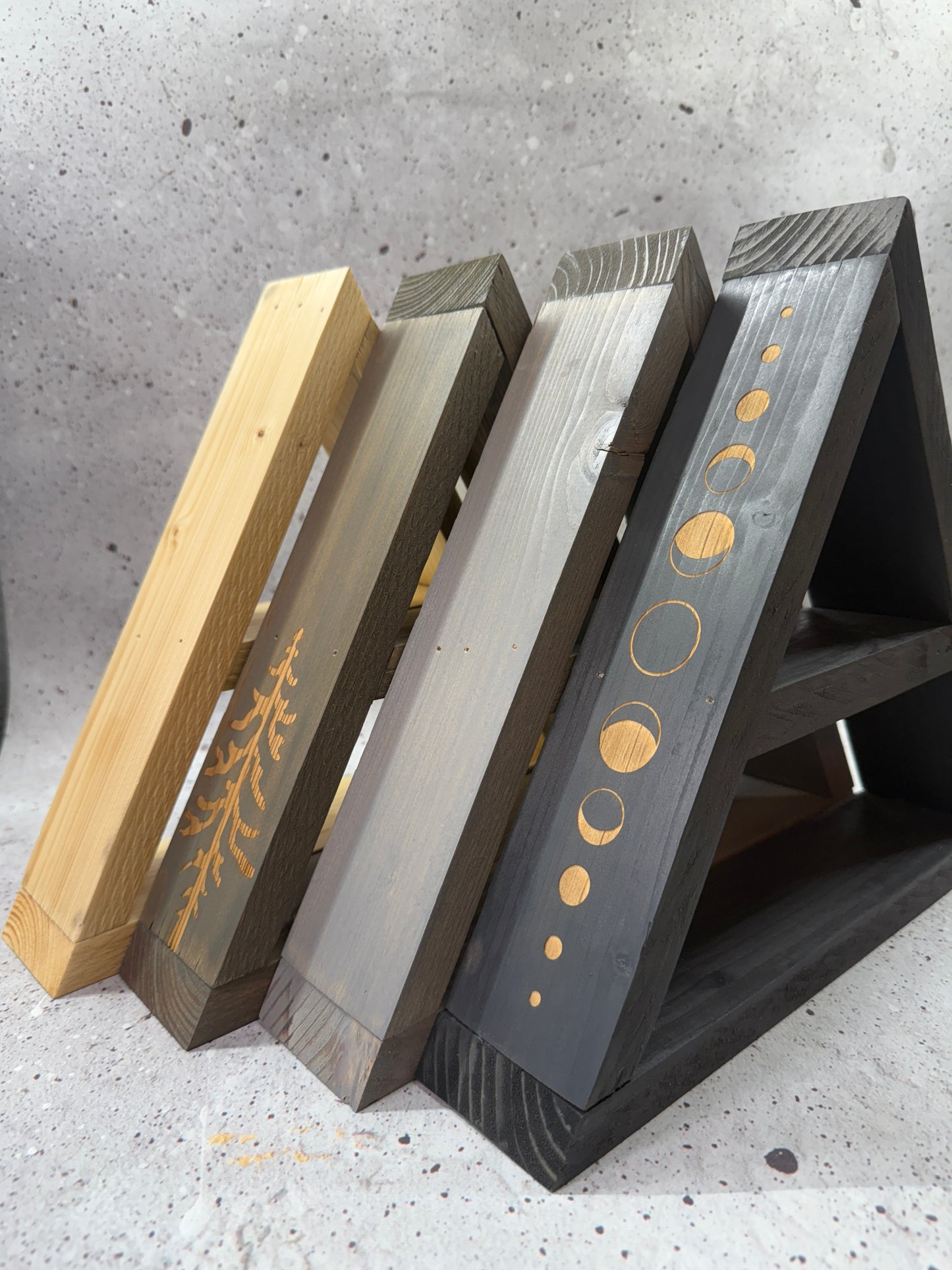 Triangle Shelf 12"