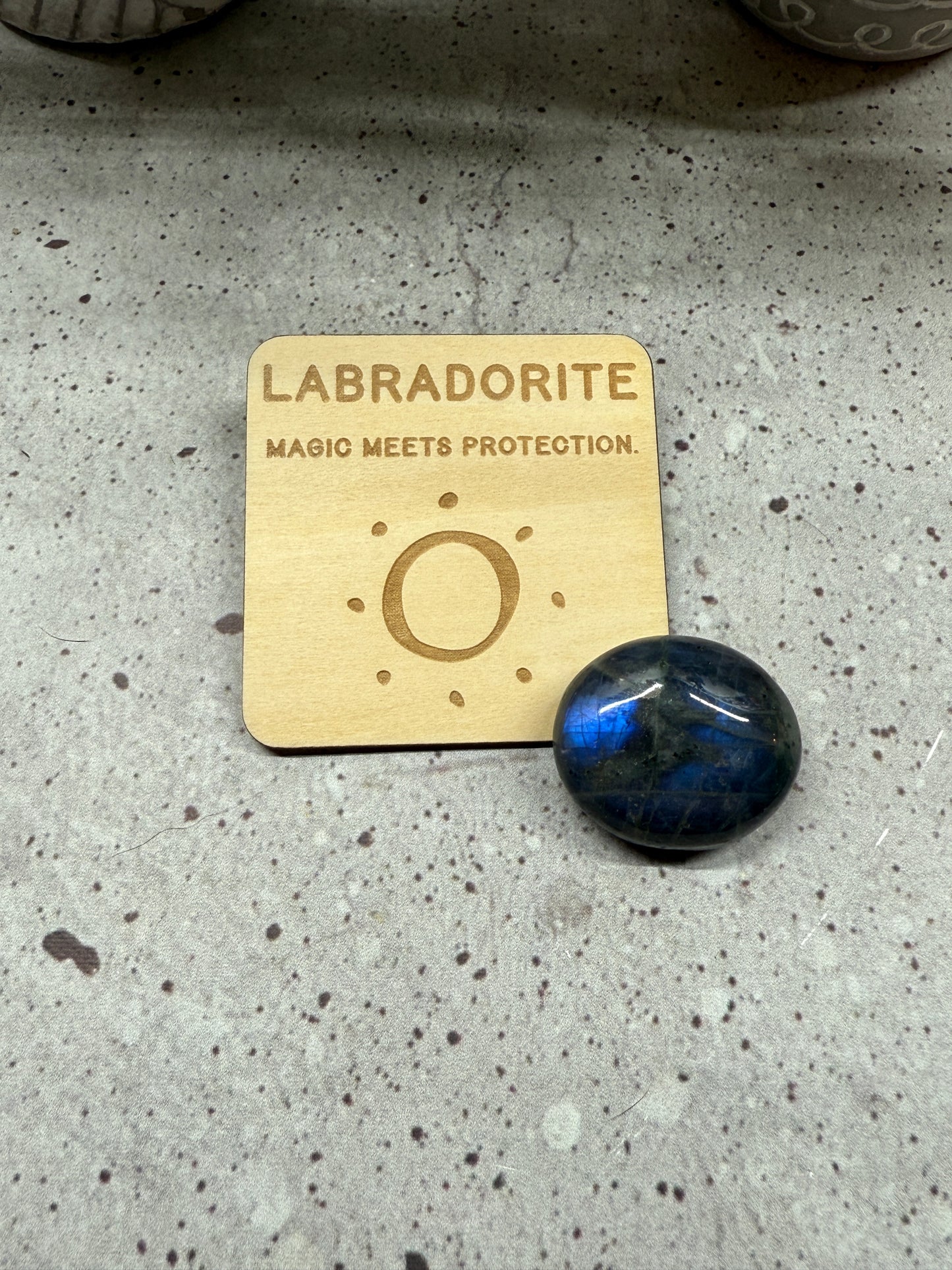 Pocket Stone w/Card STV