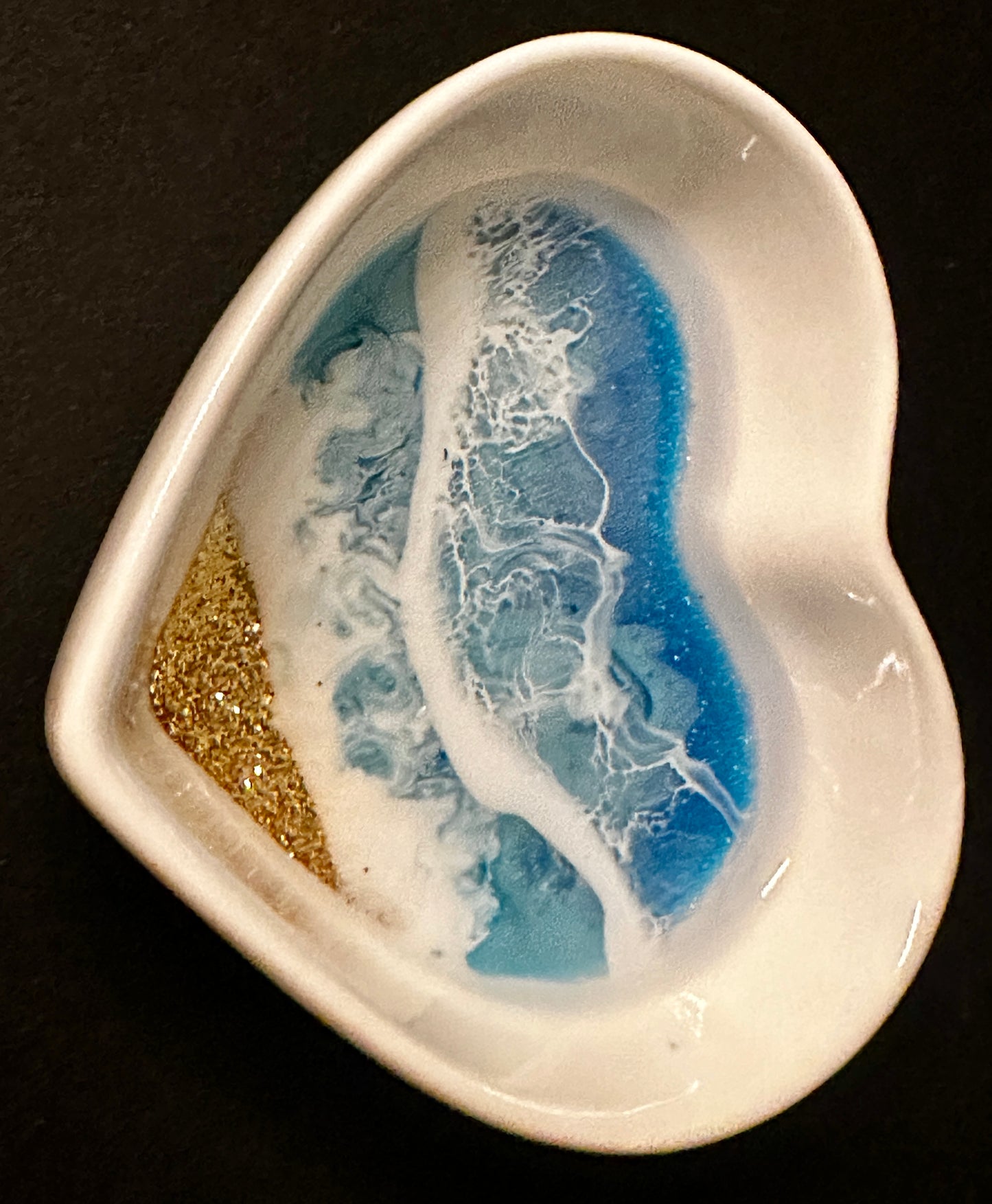 Sm Heart Dish Blue - Janine’s Resin Creations