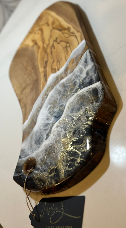 Olive Black Gold Charcuterie