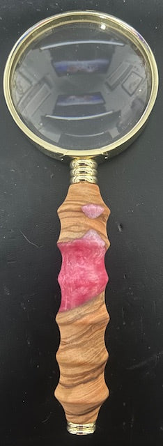 Magnify Glass WPR-D&J Creative Designs