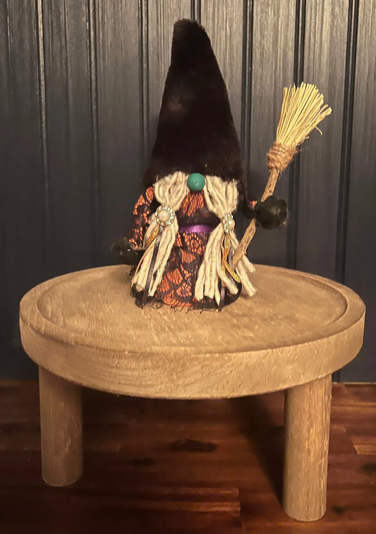 Gnoming Around: Mini Witch Gnome