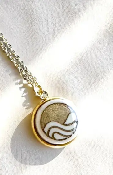 Ocean Beach Necklace - Auggie & Friends