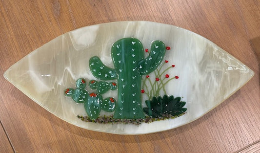 Plate Diamond Serving with desert scene