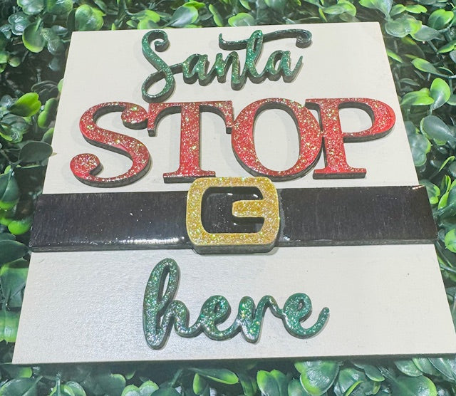 Interchangeable Leaning Frame Insert 4.25" (Christmas) - STV  (working)