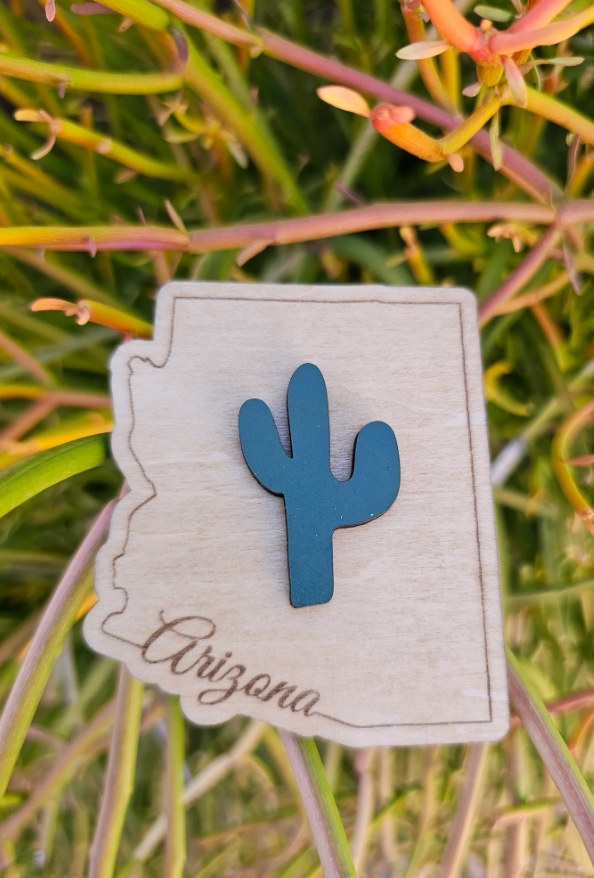 Arizona Wooden Magnet- Oak and Rose