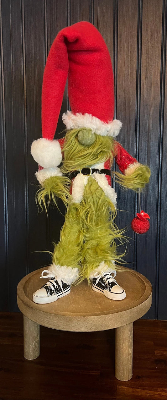 Gnoming Around: Standing Grinch with Black Shoes