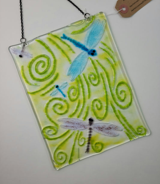 Suncatcher - Fused Dragonfly Scene - 6x7.5