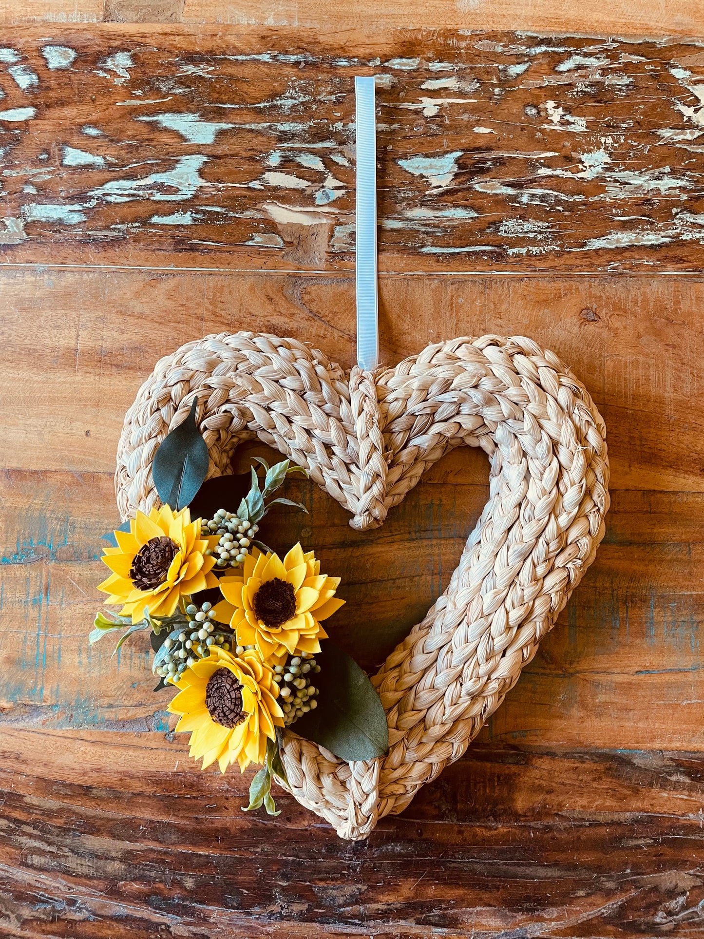 Sunflower Heart Wreath - LUNA WOOD FLOWERS