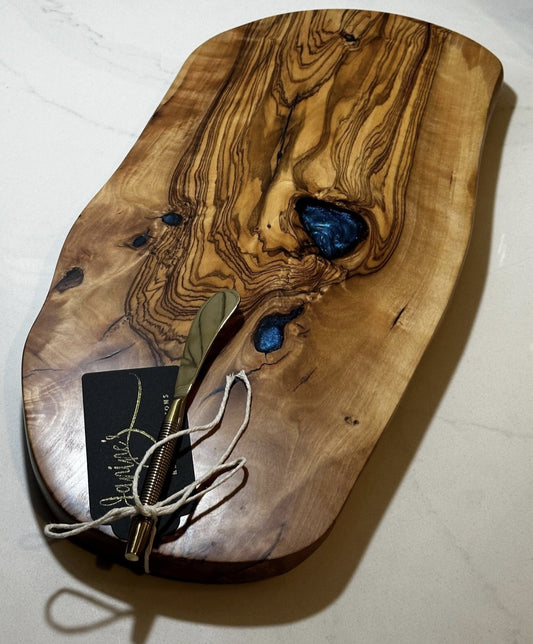 Wood Turquoise Charcuterie Board - Janine's Resin Creations
