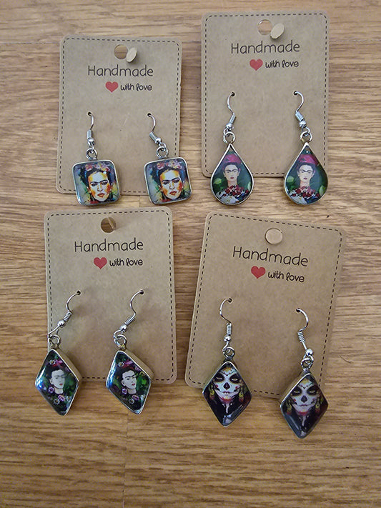 Frida Small Earrings @amorfashionshop.com