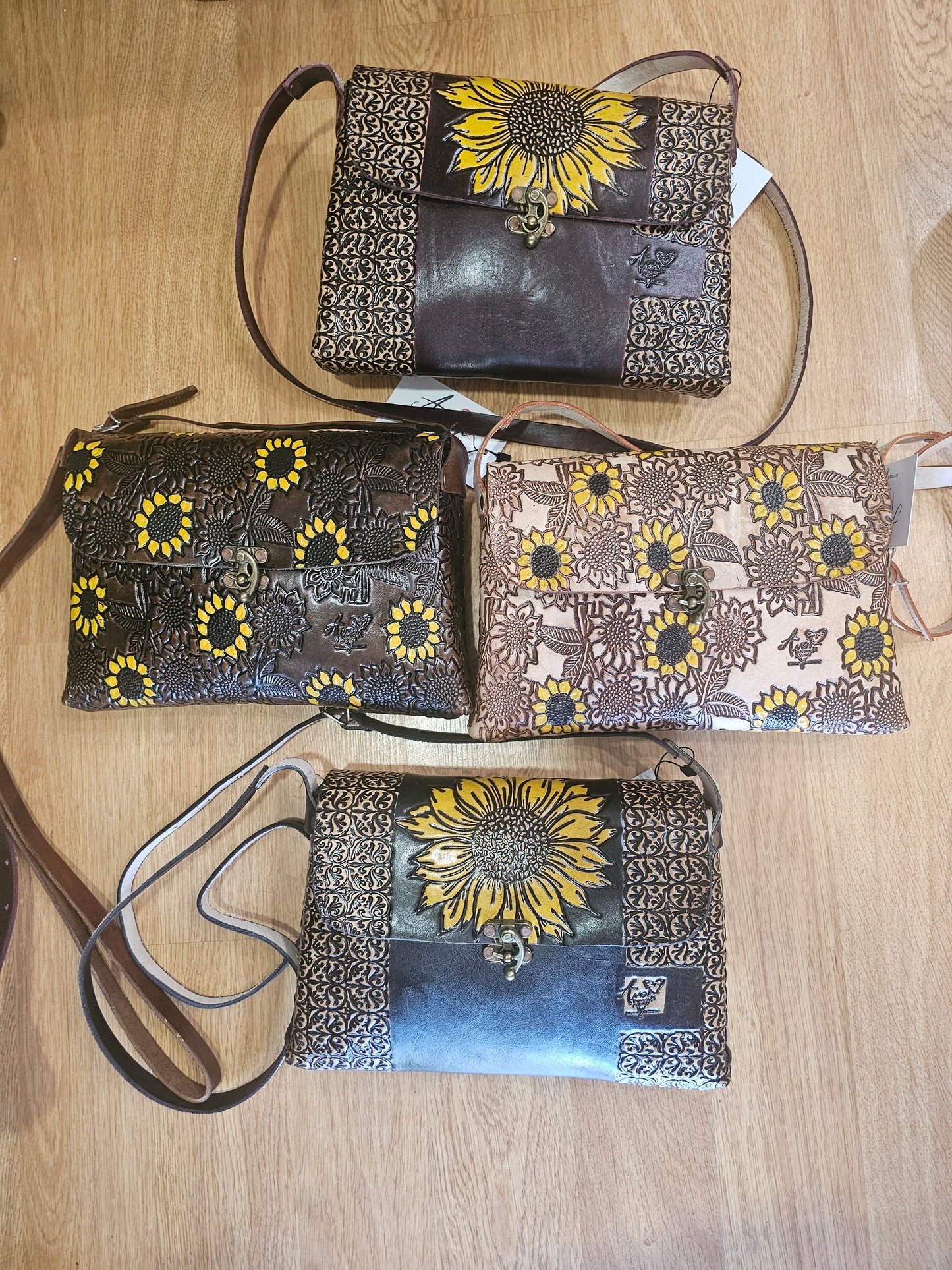 Bag Leather Hand Painted (Acapulco- Sobre) @amorfashionshop.com