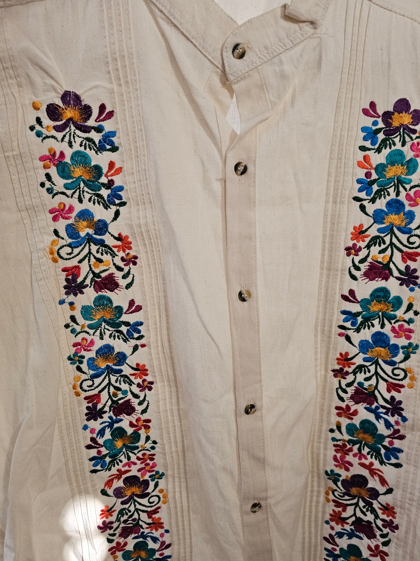 Men's Guayaberas Embroidered @amorfashionshop.com