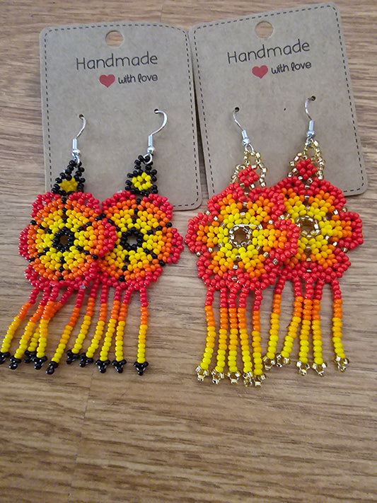 Flower Beaded Earrings@amorfashionshop.com